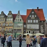 Nath Schnoor