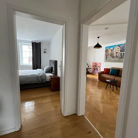 Nath Schnoor Apartment *