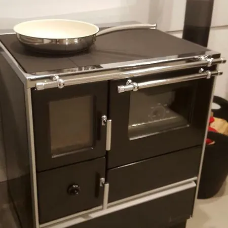 Nath Schnoor Apartment *