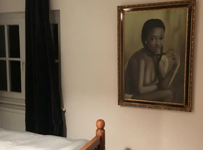 アパート Nath Schnoor